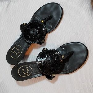 Jack Rogers Devyn Black Wedge Thong Patent Leather Medallion Sandals 9